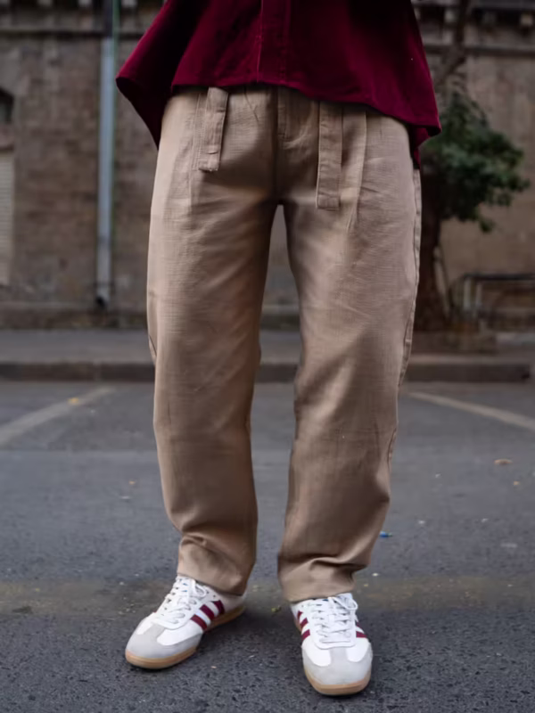Off-White Pant With Belt